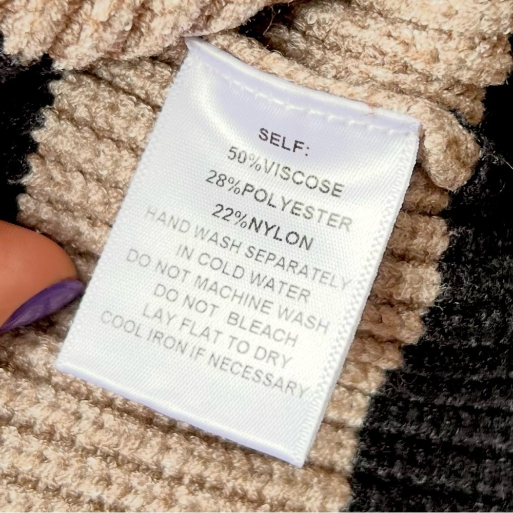 Buttermelon Color Block Mock Turtleneck Sweater, Black and Oat, Sz. S - Picture 9 of 10